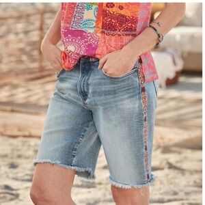 Driftwood Lulu Embroidered Denim Shorts 30